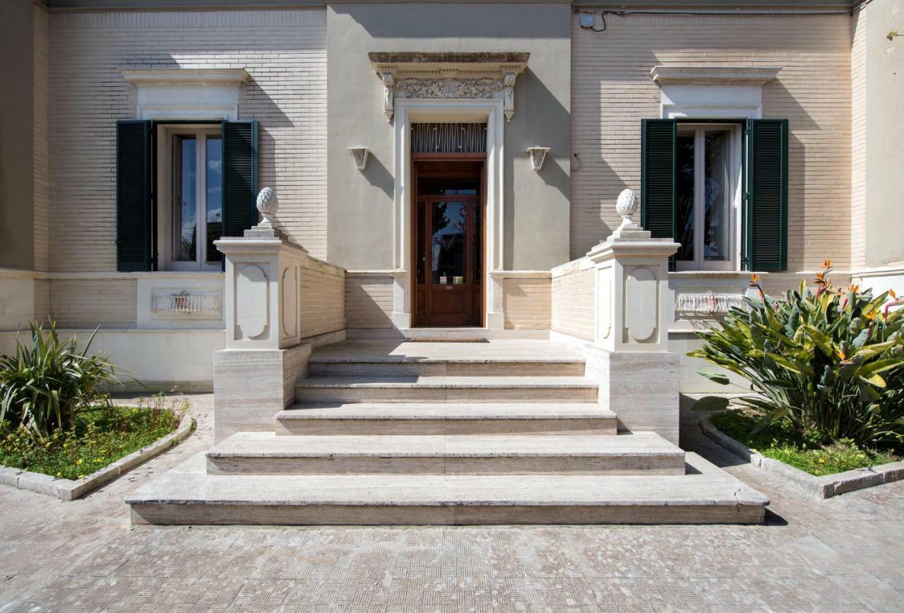 Villa Delle Zagare - Private Hydromassage Pool Surbo المظهر الخارجي الصورة